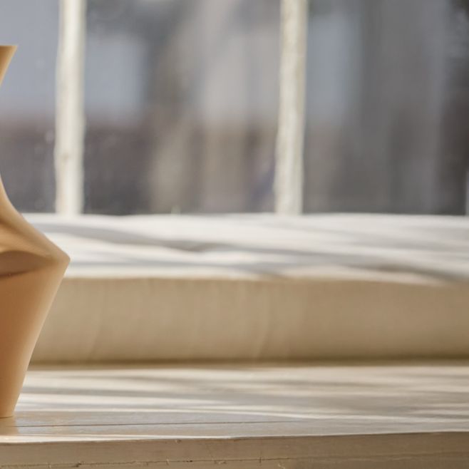 Naše designové vázy 🏺✨ S velkou radostí dnes spouštíme e-shop našich designových váz 🎉🛒 Vyberte si váš oblíbený design a...